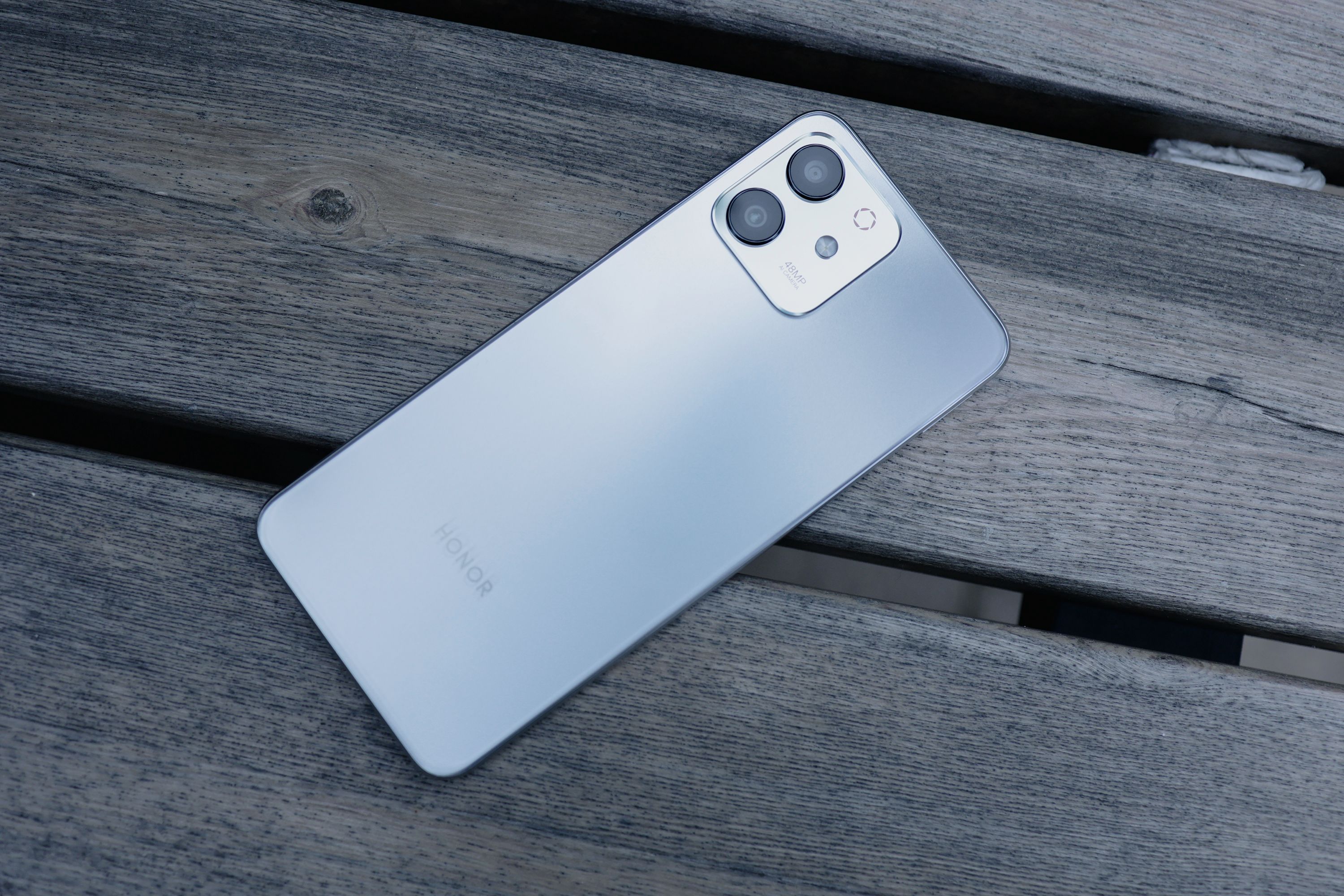 【荣耀play6t,荣耀play6t有没有NFC】