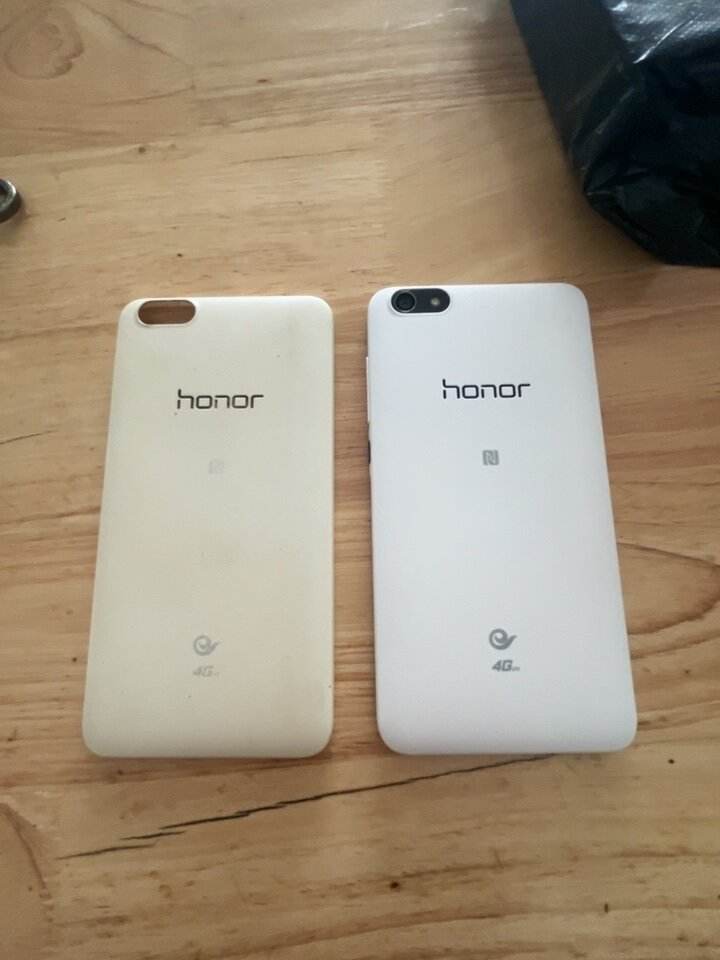 华为荣耀4x（华为荣耀4x哪年出的）