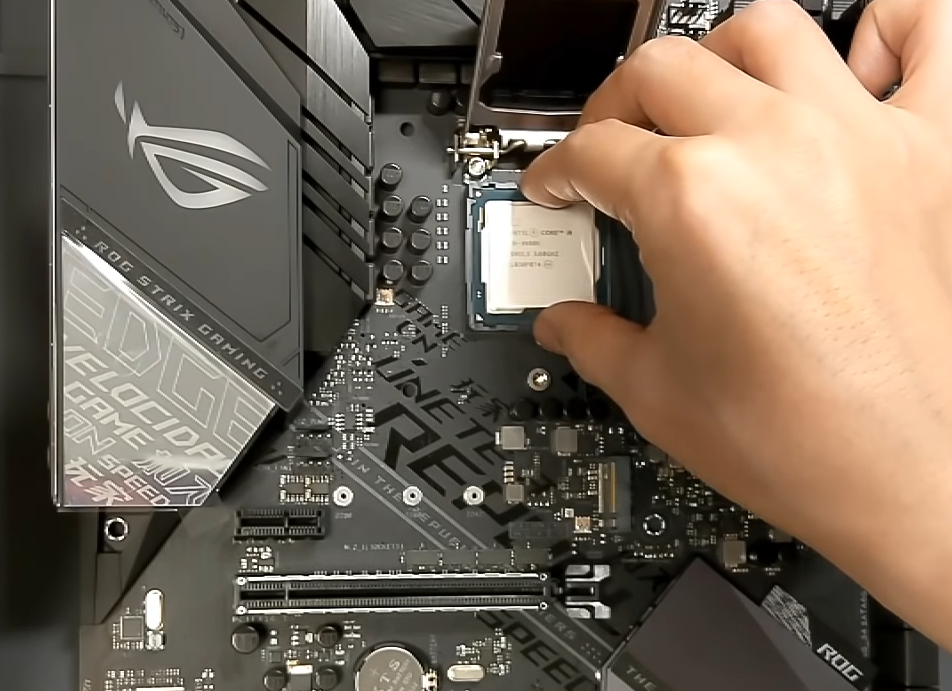 【hm55主板换四核i7cpu,hm55主板换四核CPU不开机】