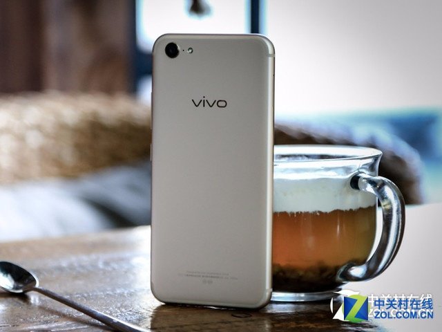 vivox9plus(vivox9plus电池是多少毫安) vivox9plus(vivox9plus电池是多少毫安)