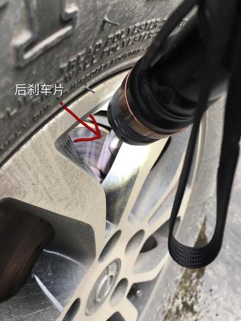 汽车刹车片安装注意事项/汽车刹车片是怎样要装上去的